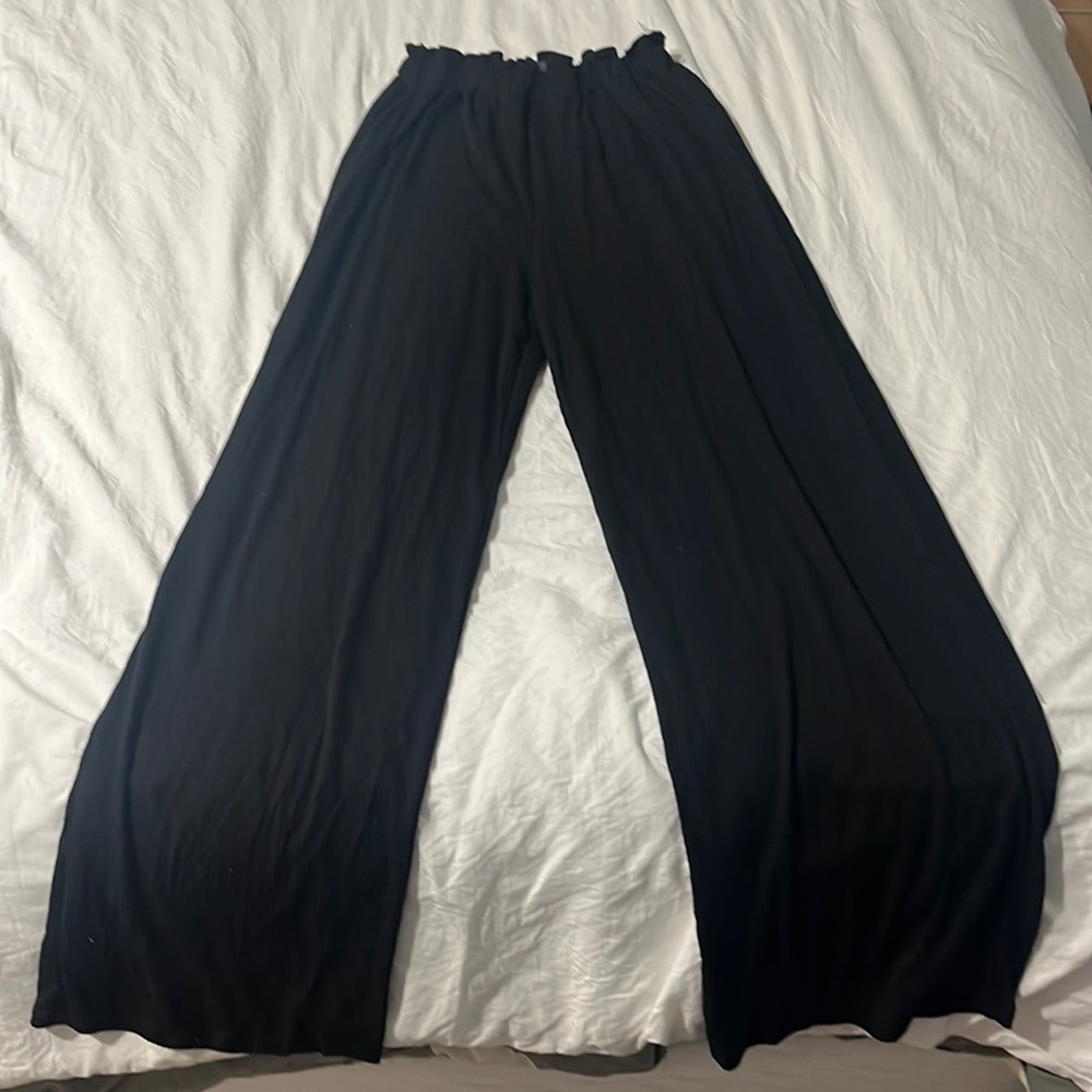 Max studio lightweight pants